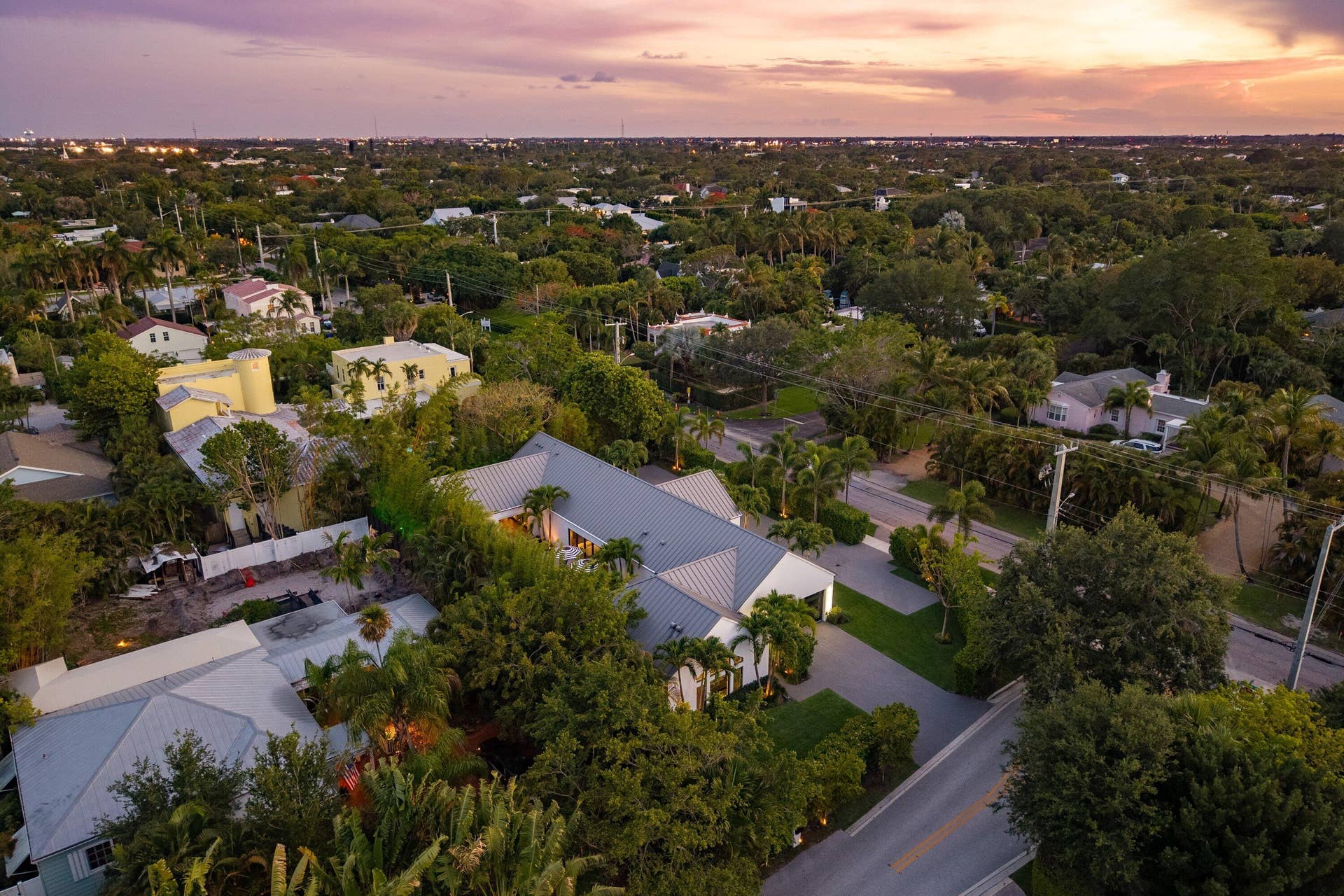 1275 N SWINTON Avenue, Delray Beach, FL 33444 094-1275NorthSwintonAvenue-DelrayBeach-F