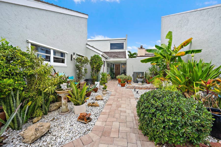 Property photo for 17050 Traverse Circle, Jupiter, FL