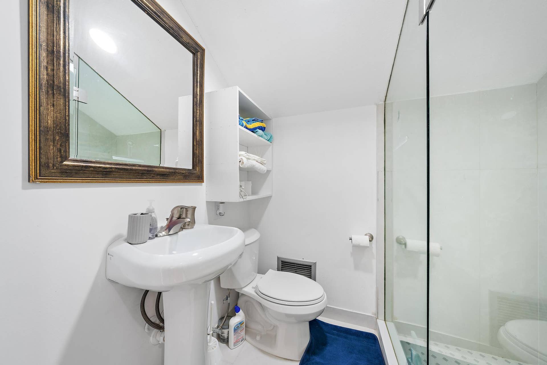 17050 Traverse Circle, Jupiter, FL 33477 3rd bathroom