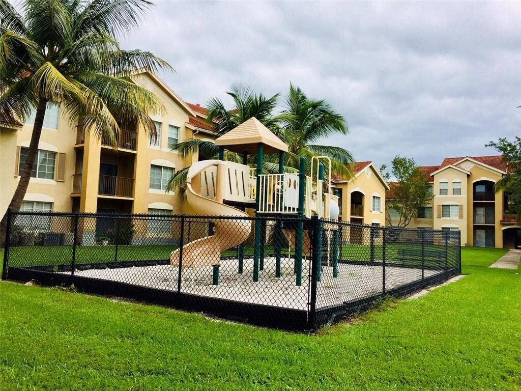 4280 San Marino Boulevard, #107, West Palm Beach, FL 33409 20220720152849293643000000-o