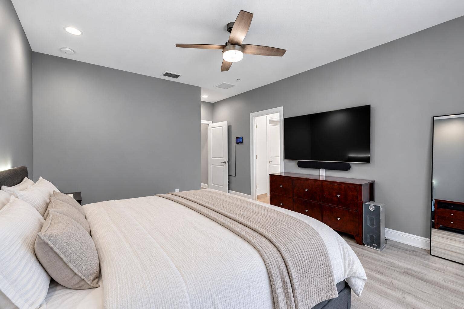 Neutral Modern Bedroom Retreat