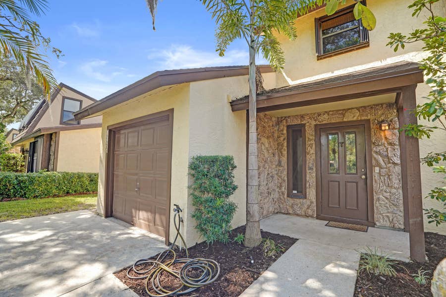 Property photo for 1065 RAINTREE Lane, Palm Beach Gardens, FL