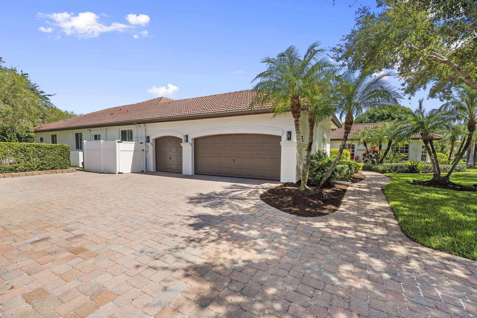 201 SW WIREGRASS Court, Palm City, FL 34990 29-web-or-mls-DSC03562