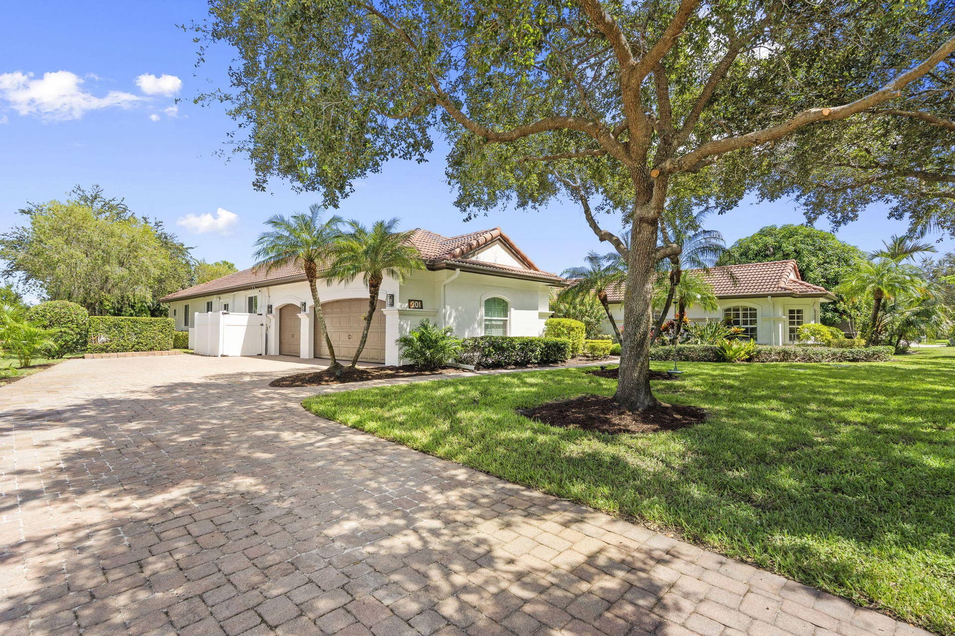 201 SW WIREGRASS Court, Palm City, FL 34990 30-web-or-mls-DSC03556