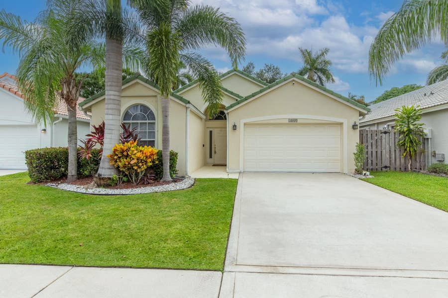 Property photo for 1869 BARNSTABLE Road, Wellington, FL