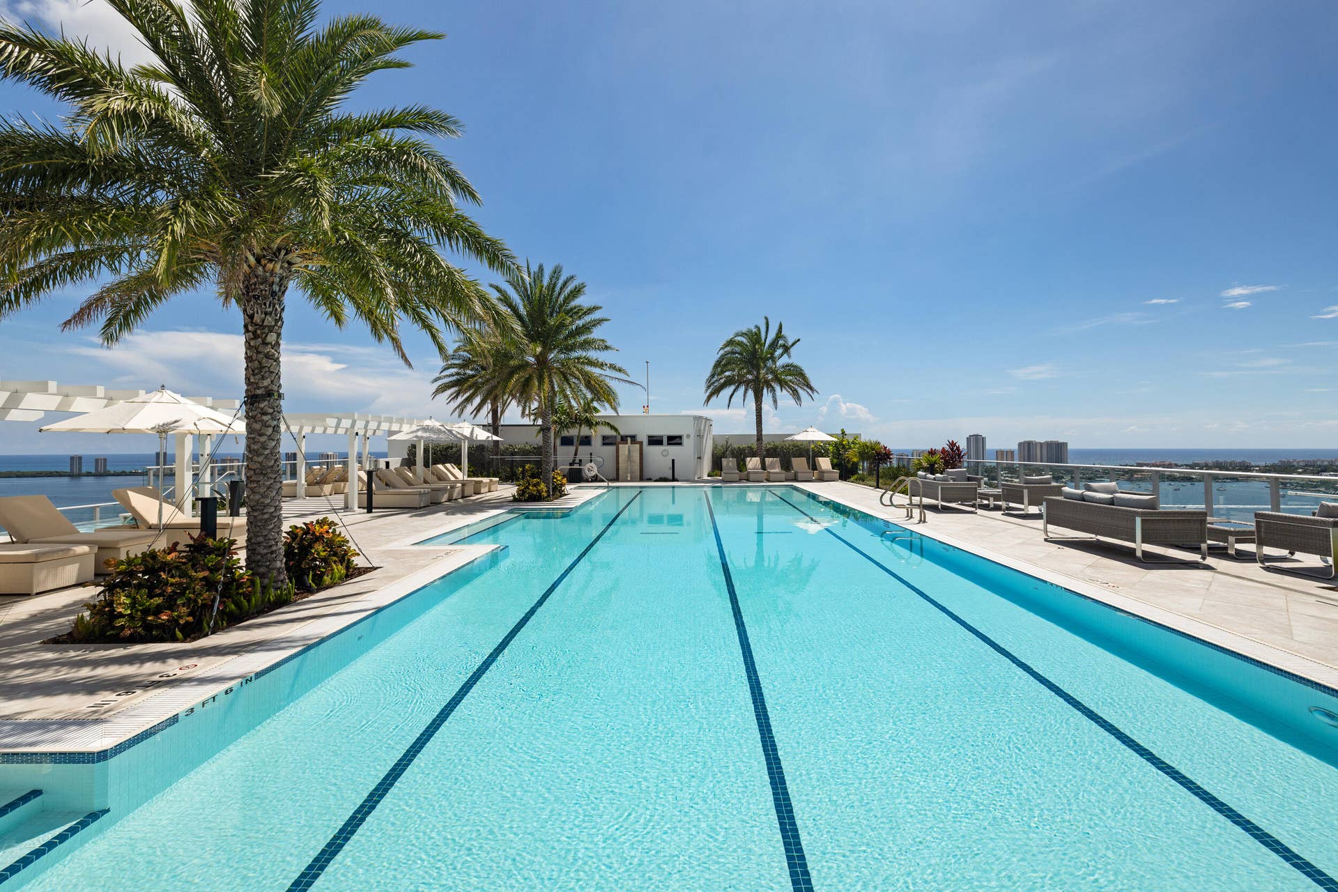 220 Lake Shore Drive, #704, Lake Park, FL 33403 ET6A4069