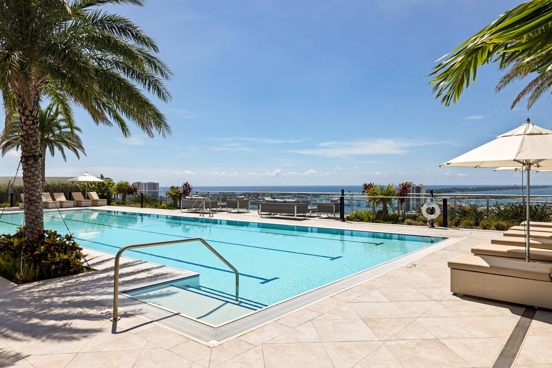 220 Lake Shore Drive, #704, Lake Park, FL 33403 ET6A4117