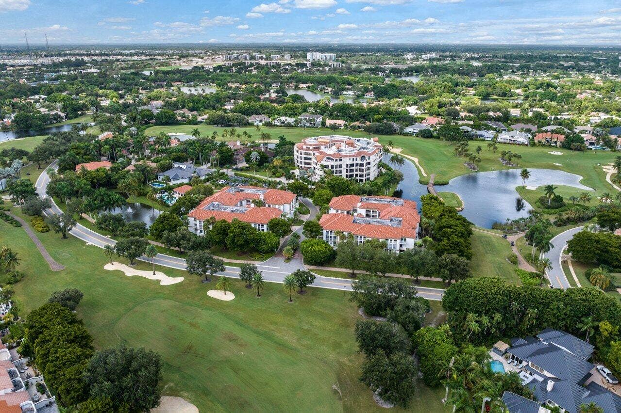036-7370OrangewoodLane-202-BocaRaton-FL-
