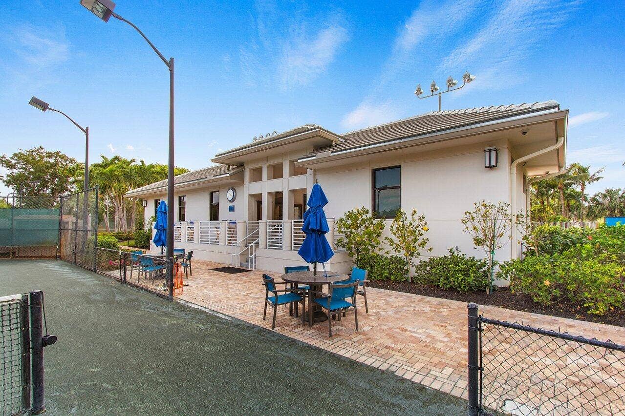 046-7370OrangewoodLane-202-BocaRaton-FL-
