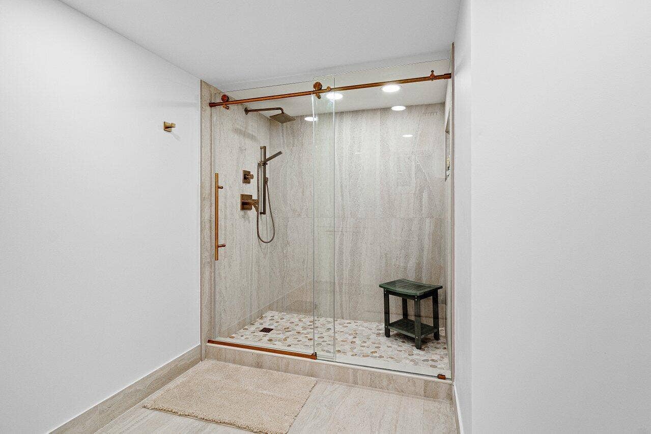 020-7370OrangewoodLane-202-BocaRaton-FL-