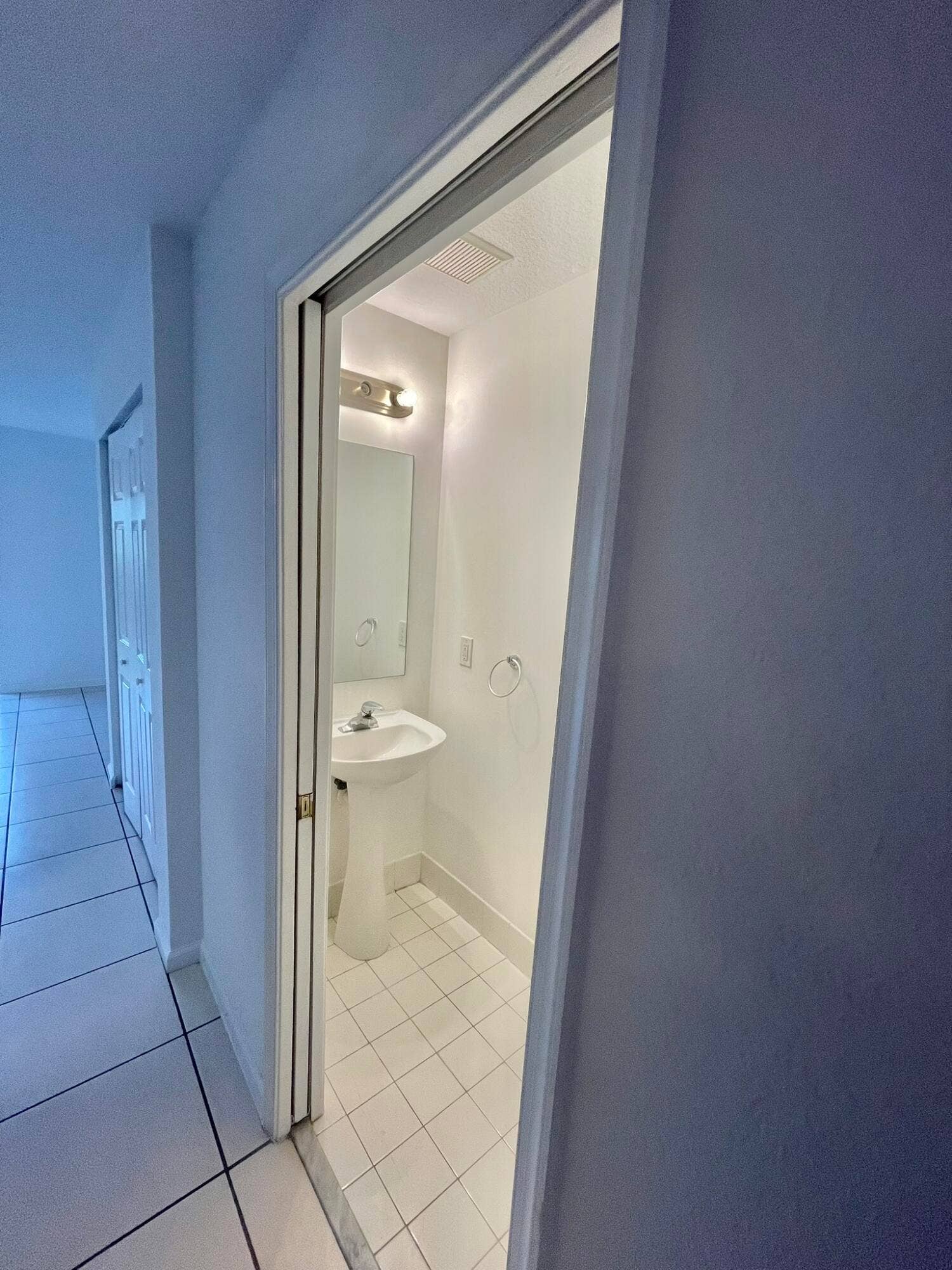 986 Summit Lake Drive, West Palm Beach, West Palm Beach, FL 33406 1.3