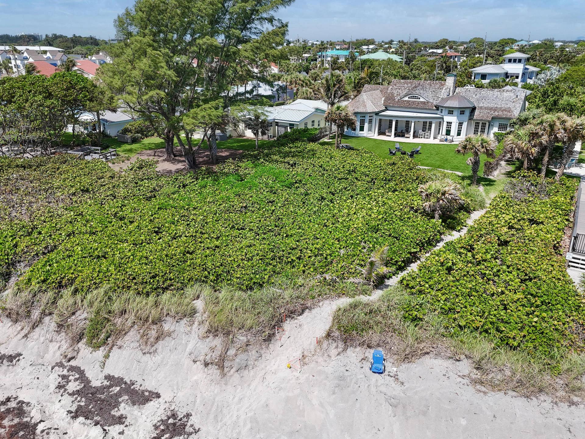 282 Celestial Way, Juno Beach, FL 33408 private beach path