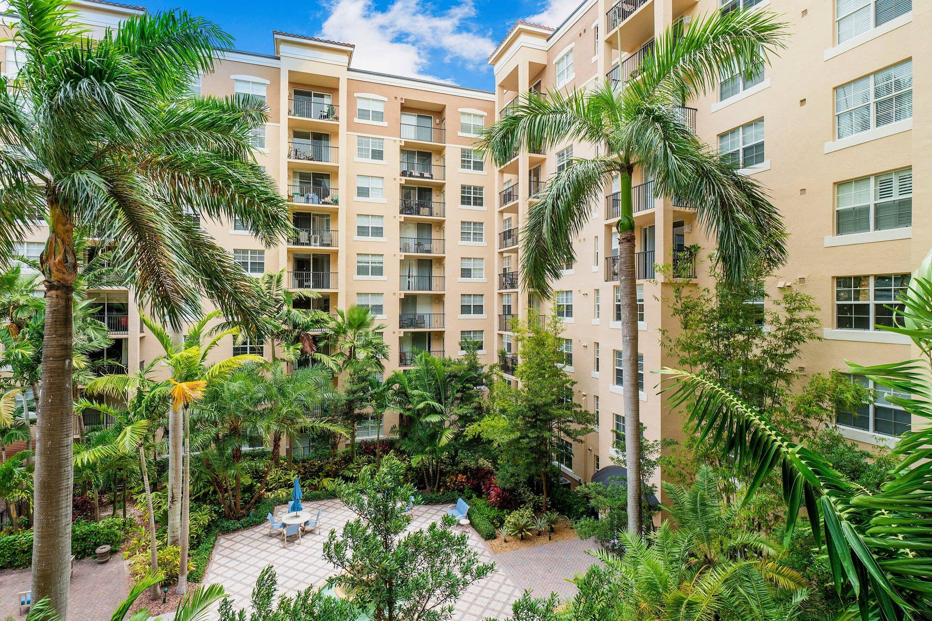 031-1801NorthFlaglerDrive-716-WestPalmBe