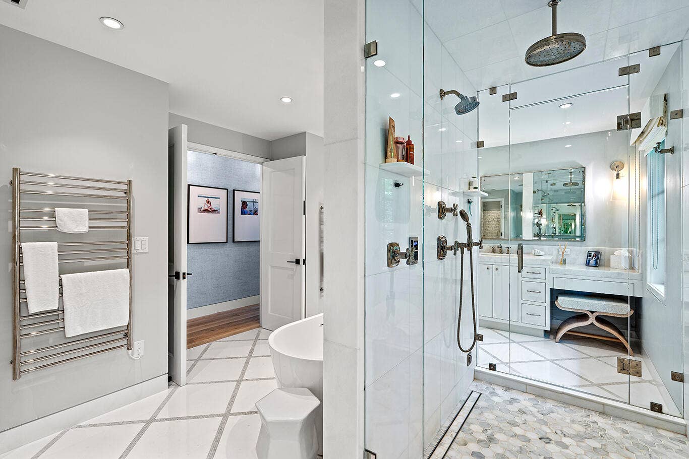 412 Brazilian Avenue, Palm Beach, FL 33480 Primary Bathroom