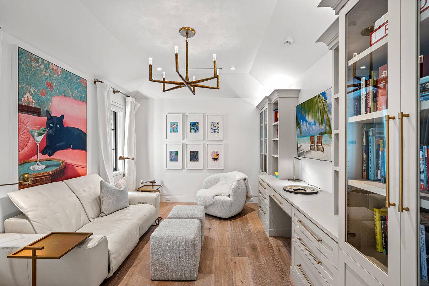 412 Brazilian Avenue, Palm Beach, FL 33480 Family Room