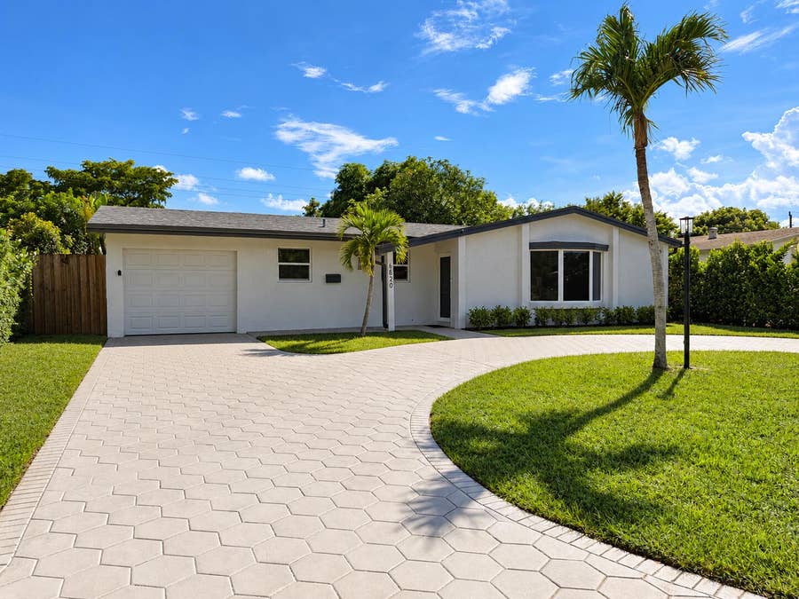 Property photo for 6520 HAYES Street, Hollywood, FL