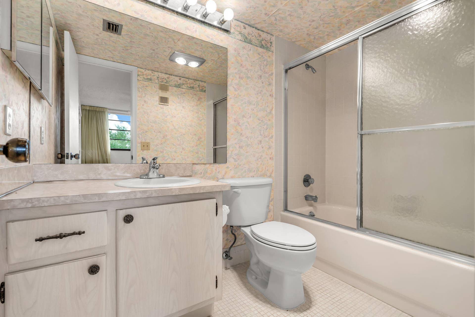 2440 DEER CREEK COUNTRY CLUB Boulevard, #405-C, Deerfield Beach, FL 33442 22-web-or-mls-2440DeerCreekCountry#405-2
