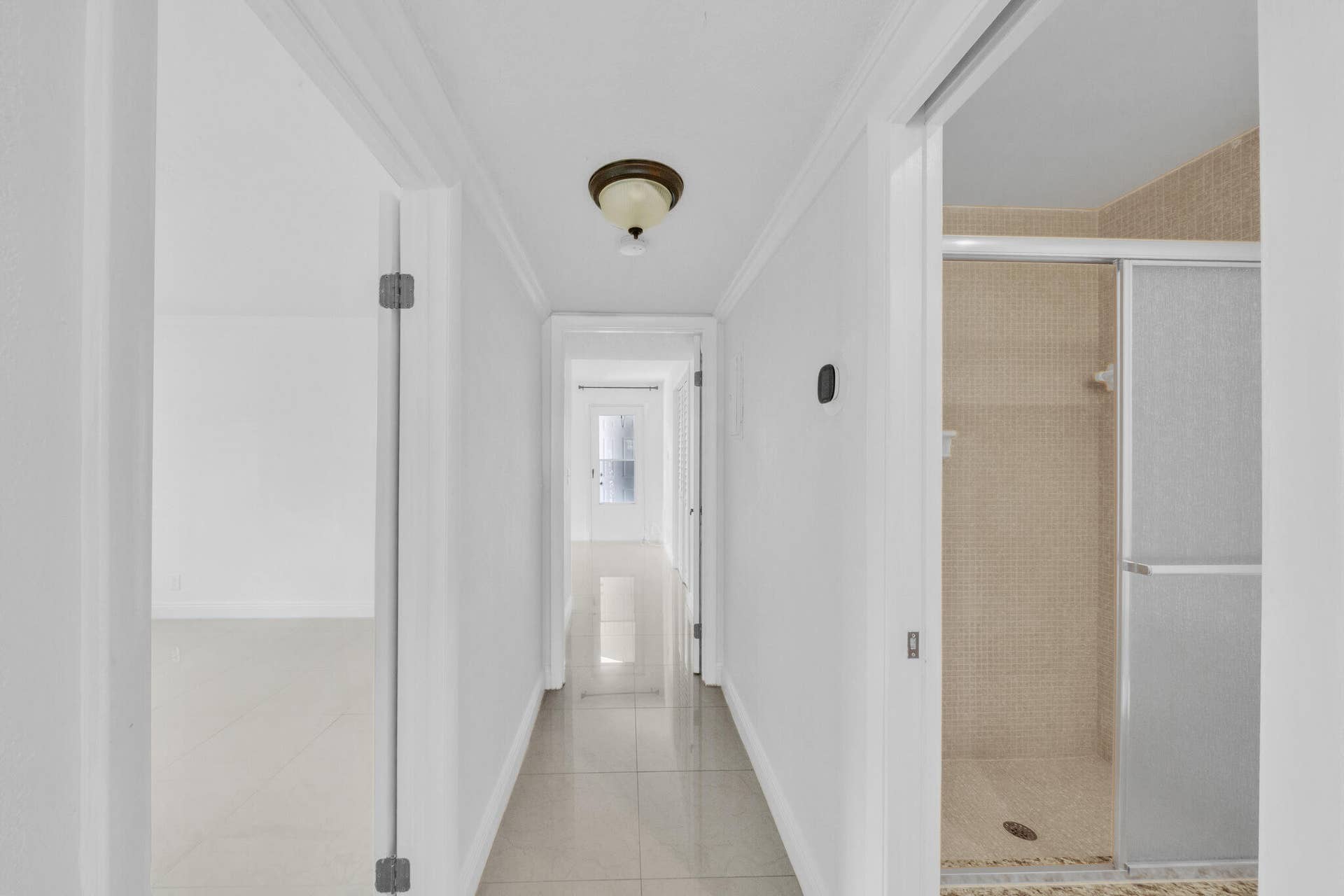 1360 SE High Point Way SE, #A, Delray Beach, FL 33445 8 Foyer