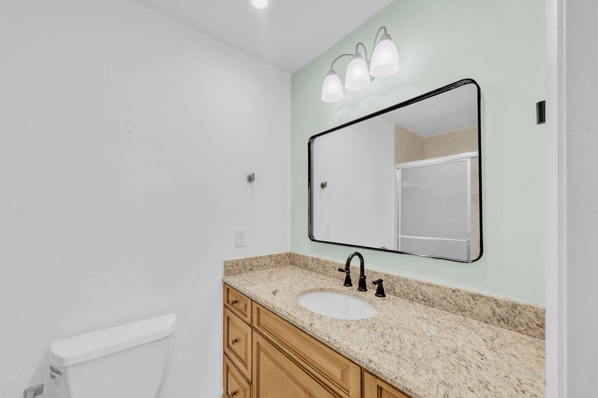 1360 SE High Point Way SE, #A, Delray Beach, FL 33445 9 Guest Bedroom (1)