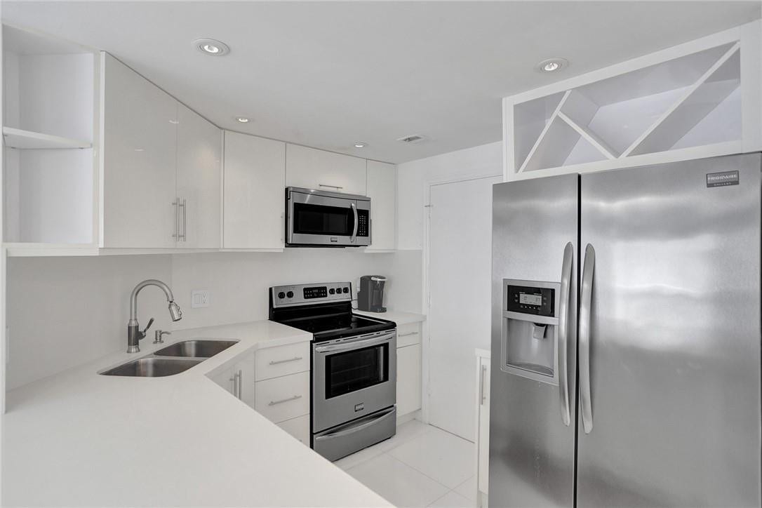 133 N POMPANO BEACH Boulevard, #1103, Pompano Beach, FL 33062 Photo 10
