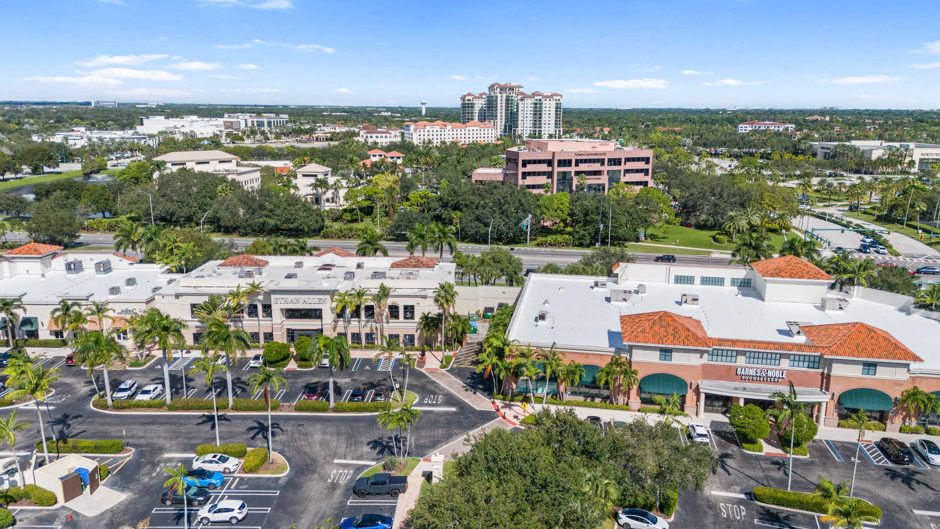 1928 19TH Lane, Palm Beach Gardens, FL 33418 42_pbg stock - barns & noble, ethan alle