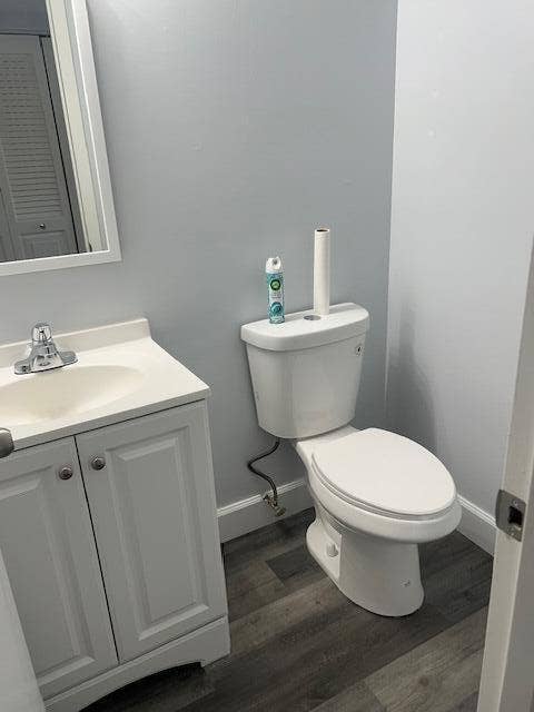 359 Preston I, Boca Raton, FL 33434 Half Bathroom