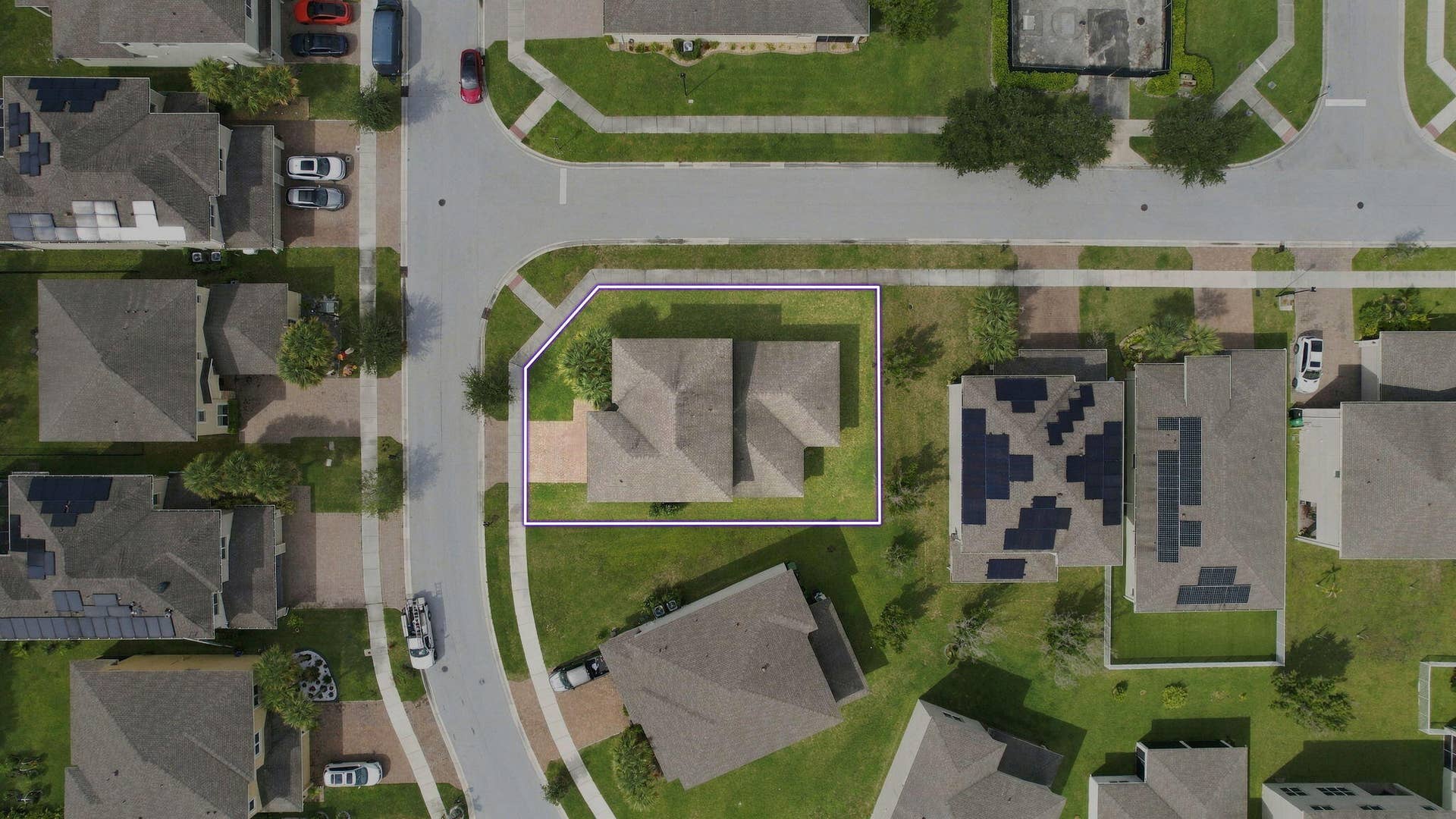 1247 NW LEONARDO Circle, Port St Lucie, FL 34986 2-web-or-mls-Outline 1
