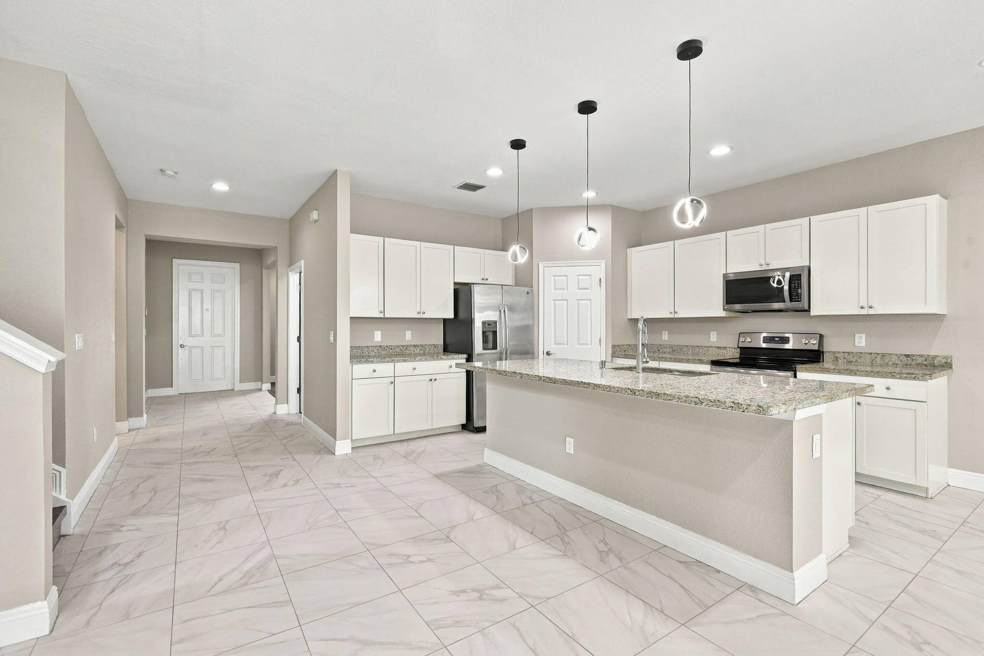 1247 NW LEONARDO Circle, Port St Lucie, FL 34986 10-web-or-mls-0V8A8644