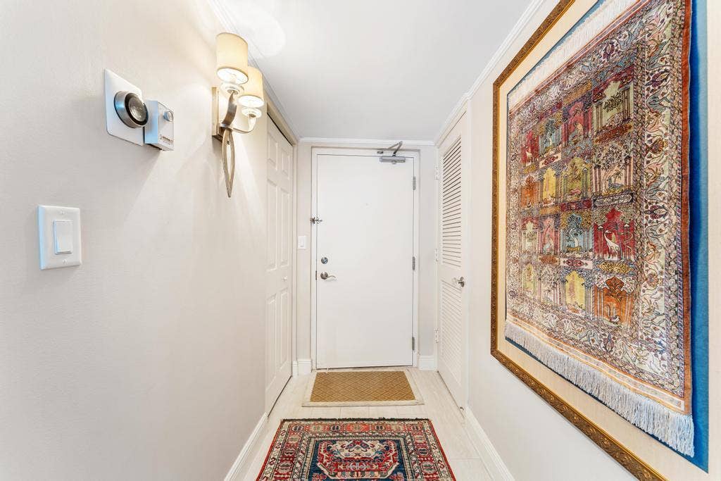 200 OCEAN TRAIL Way, #T7, Jupiter, FL 33477 Entry