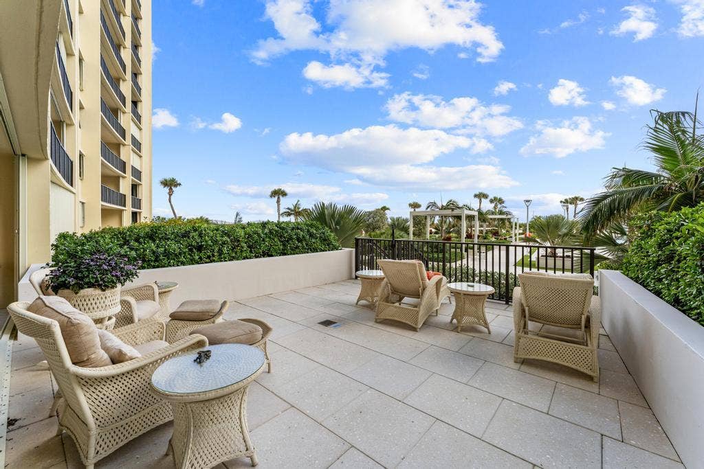 200 OCEAN TRAIL Way, #T7, Jupiter, FL 33477 Terrace