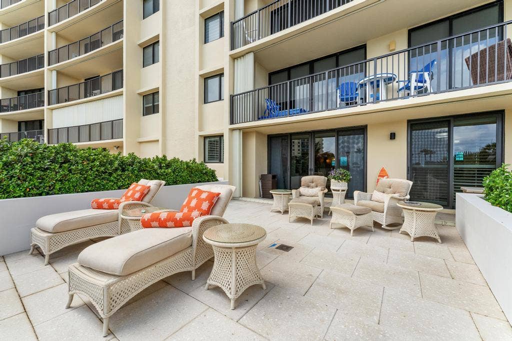 200 OCEAN TRAIL Way, #T7, Jupiter, FL 33477 Terrace