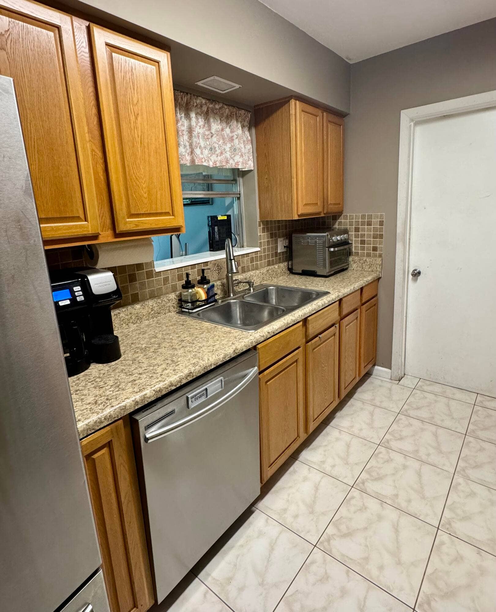 4300 GRANT Street, Hollywood, FL 33021 IMG_6211