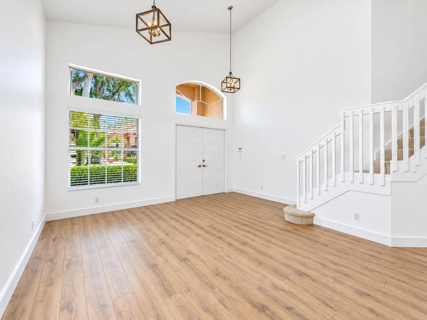 1045 Aspri Way, Riviera Beach, FL 33418 Entrance