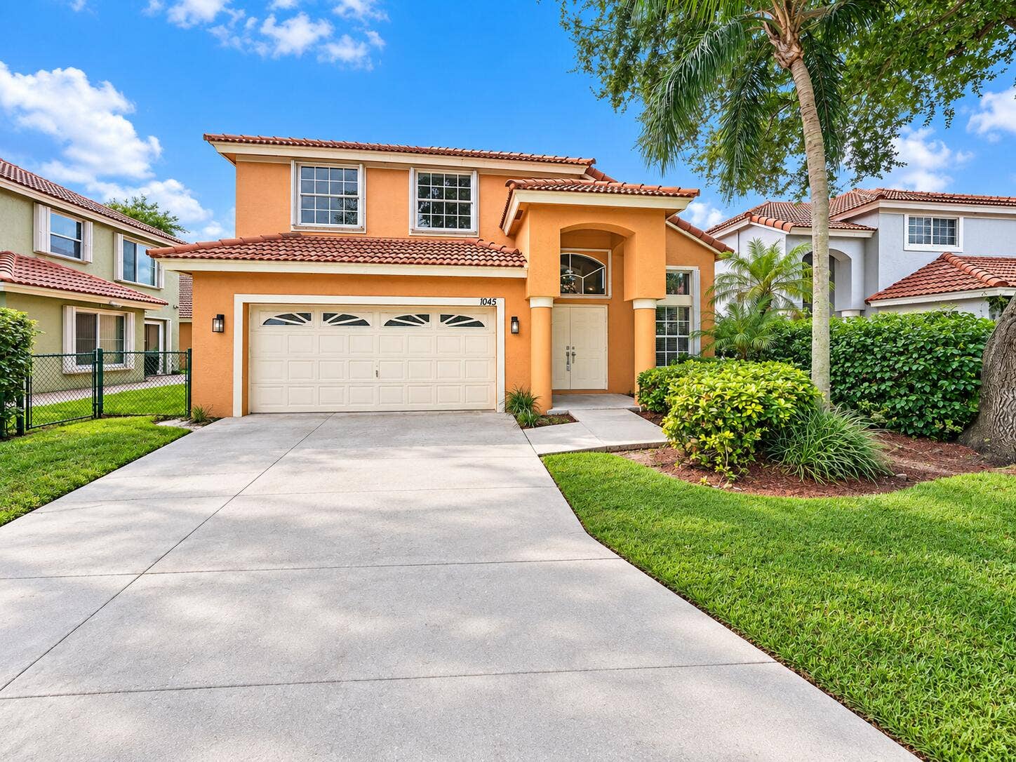 1045 Aspri Way, Riviera Beach, FL 33418 Front Extrerior