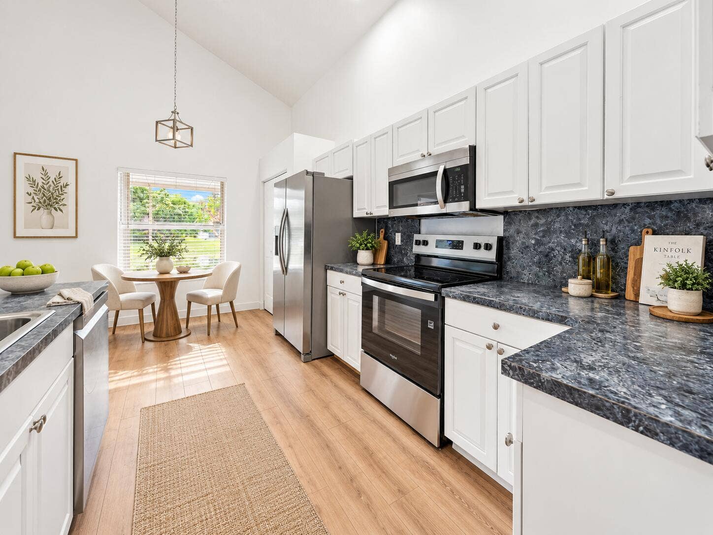 1045 Aspri Way, Riviera Beach, FL 33418 Kitchen
