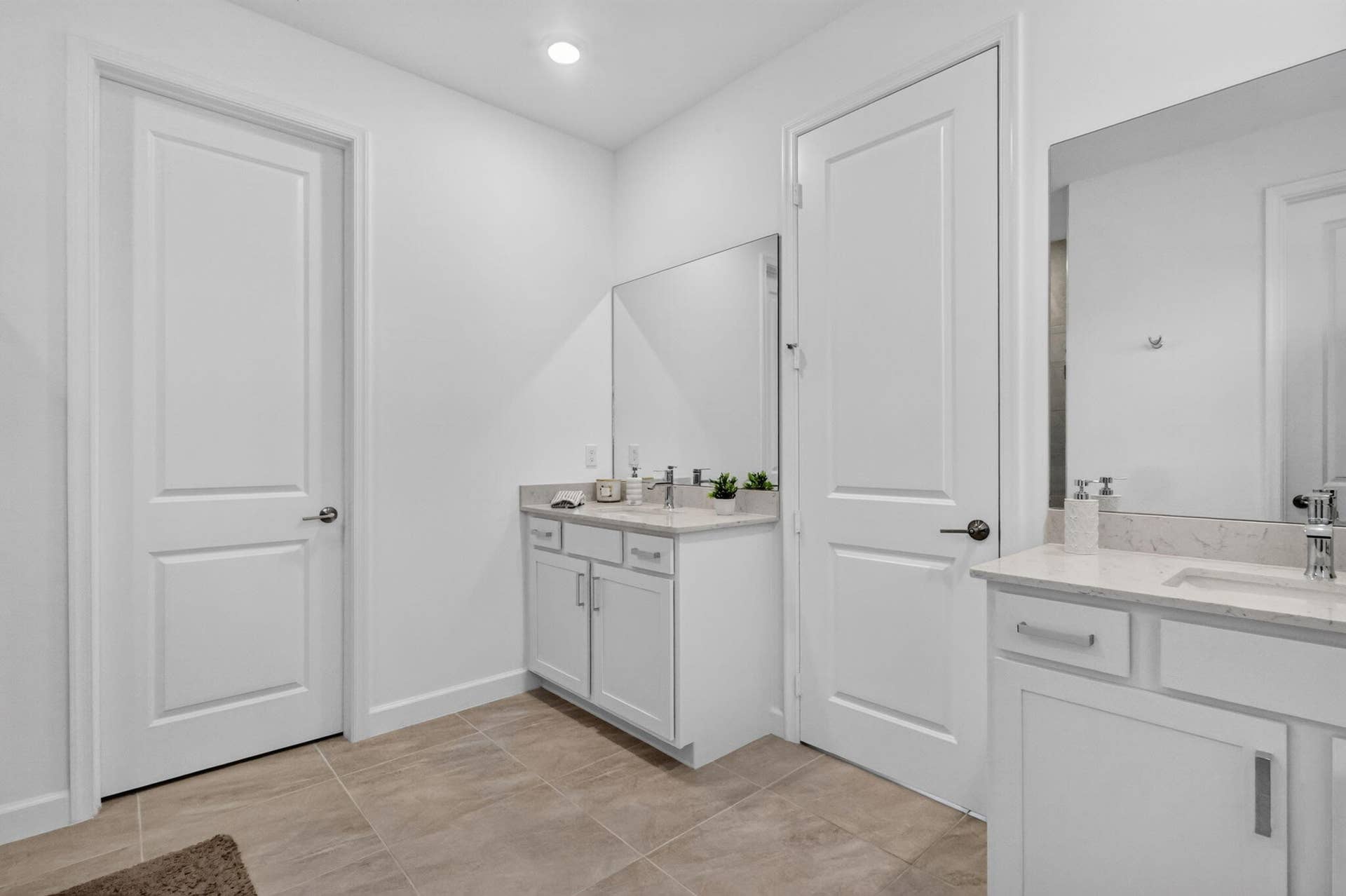 3129 Streng Lane, Royal Palm Beach, FL 33411 MASTER BATH