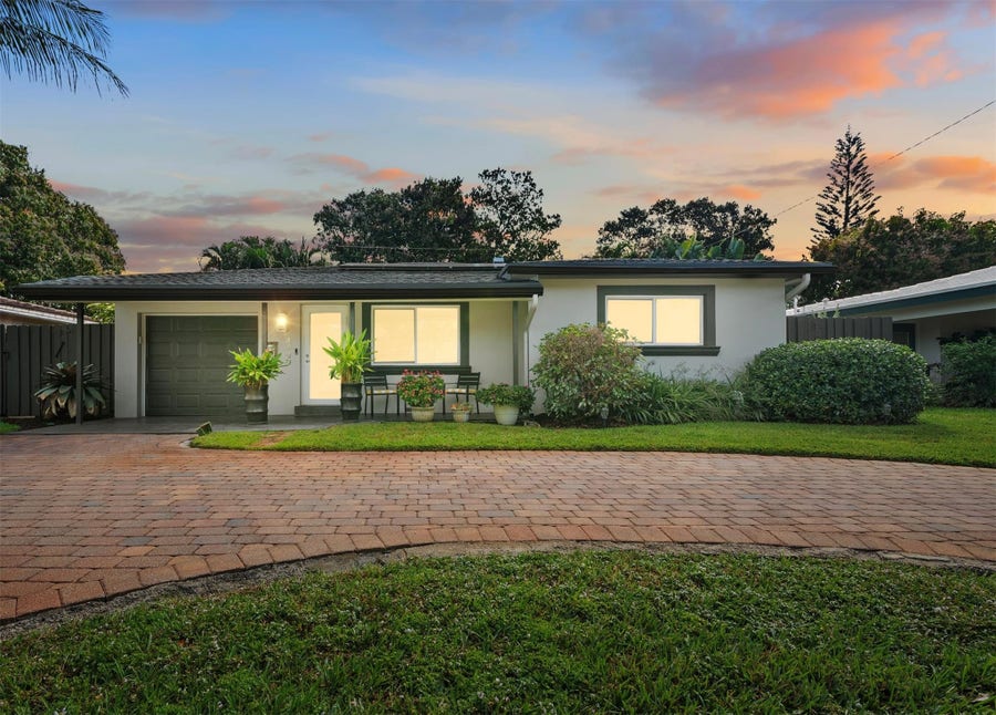 Property photo for 4780 NE 7TH Avenue, Oakland Park, FL