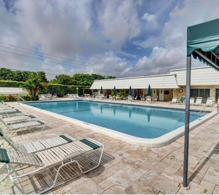 2811 SW 15th Street, #202, Delray Beach, FL 33445 Community Pool