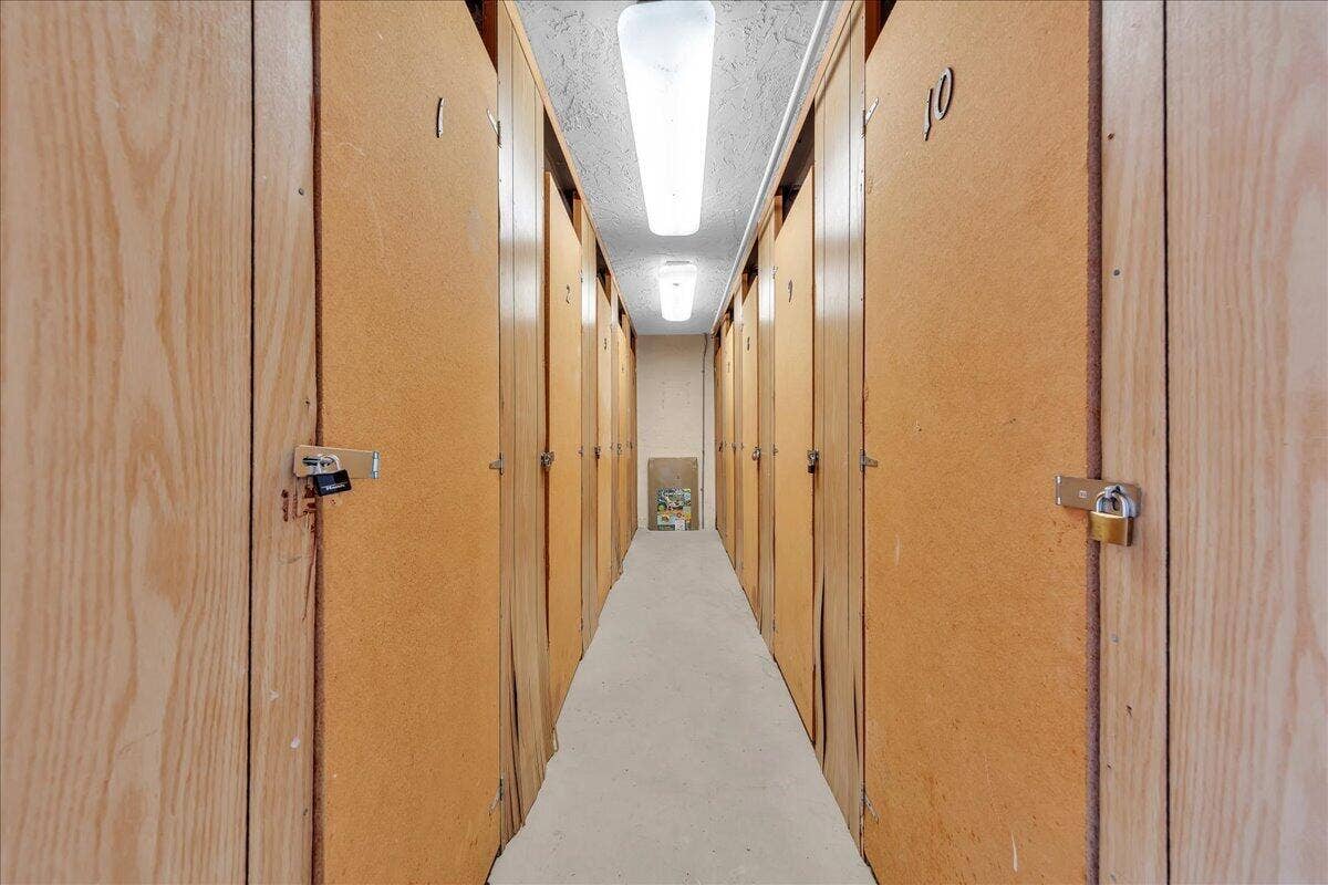 3520 Oaks Way, #904, Pompano Beach, FL 33069 Storage on same floor