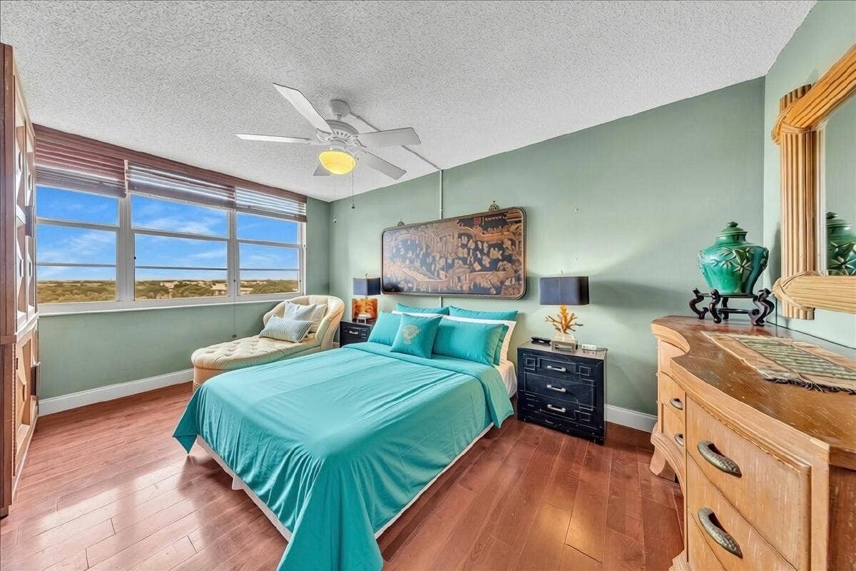 3520 Oaks Way, #904, Pompano Beach, FL 33069 Primary Bedroom