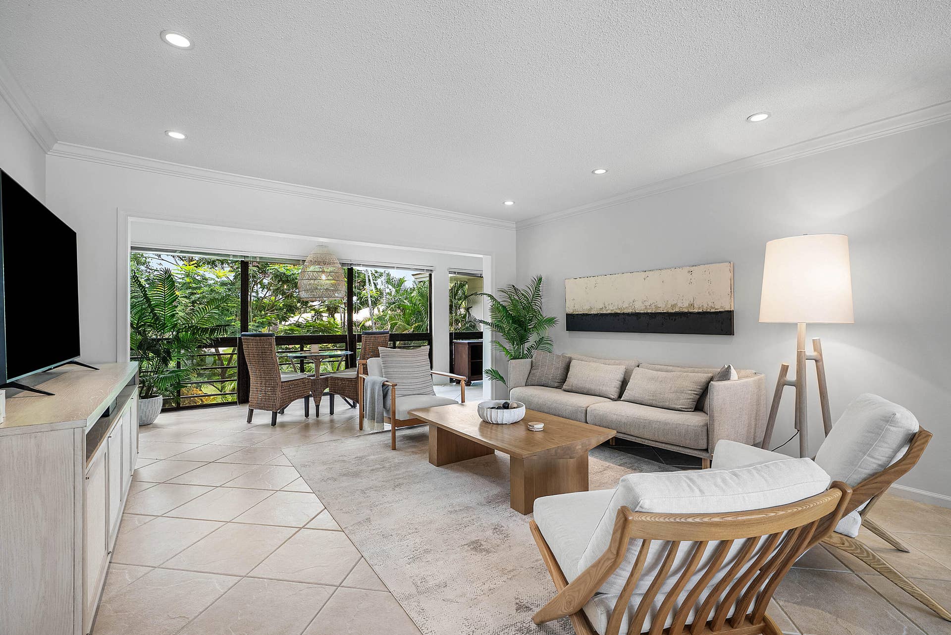 4367 N QUAIL RIDGE Drive N, #B, Boynton Beach, FL 33436 Living room