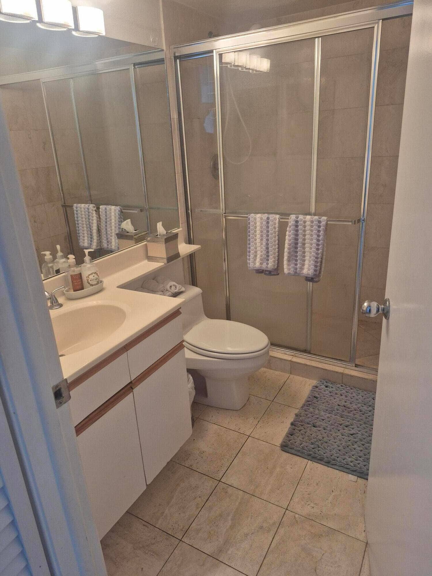 3600 MYSTIC POINTE Drive, #1202, Aventura, FL 33180 1000173556