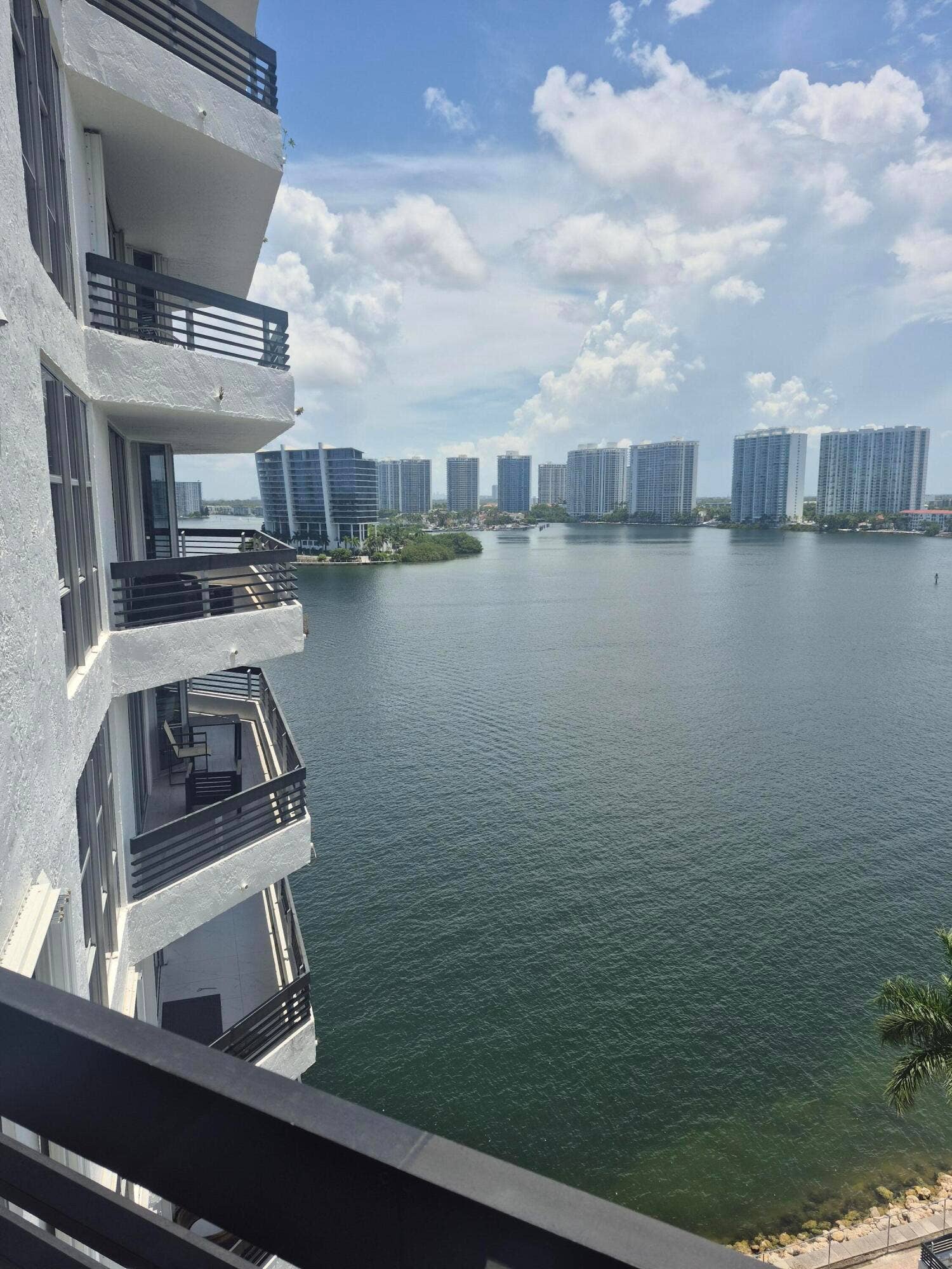 3600 MYSTIC POINTE Drive, #1202, Aventura, FL 33180 1000173558