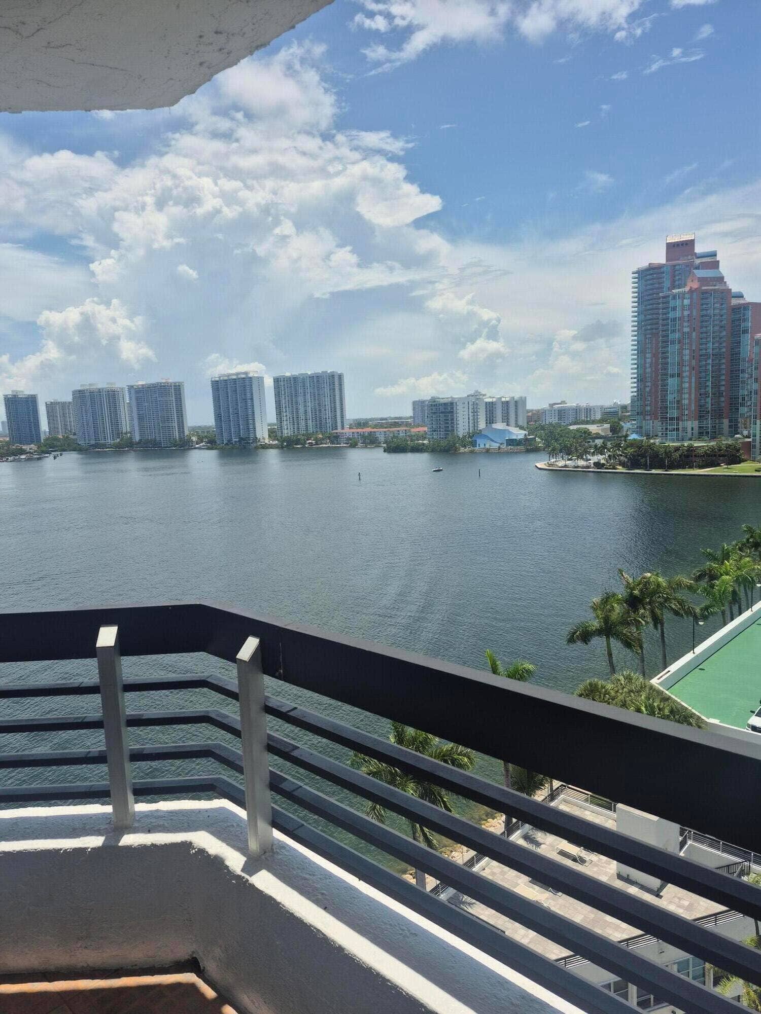 3600 MYSTIC POINTE Drive, #1202, Aventura, FL 33180 1000173542