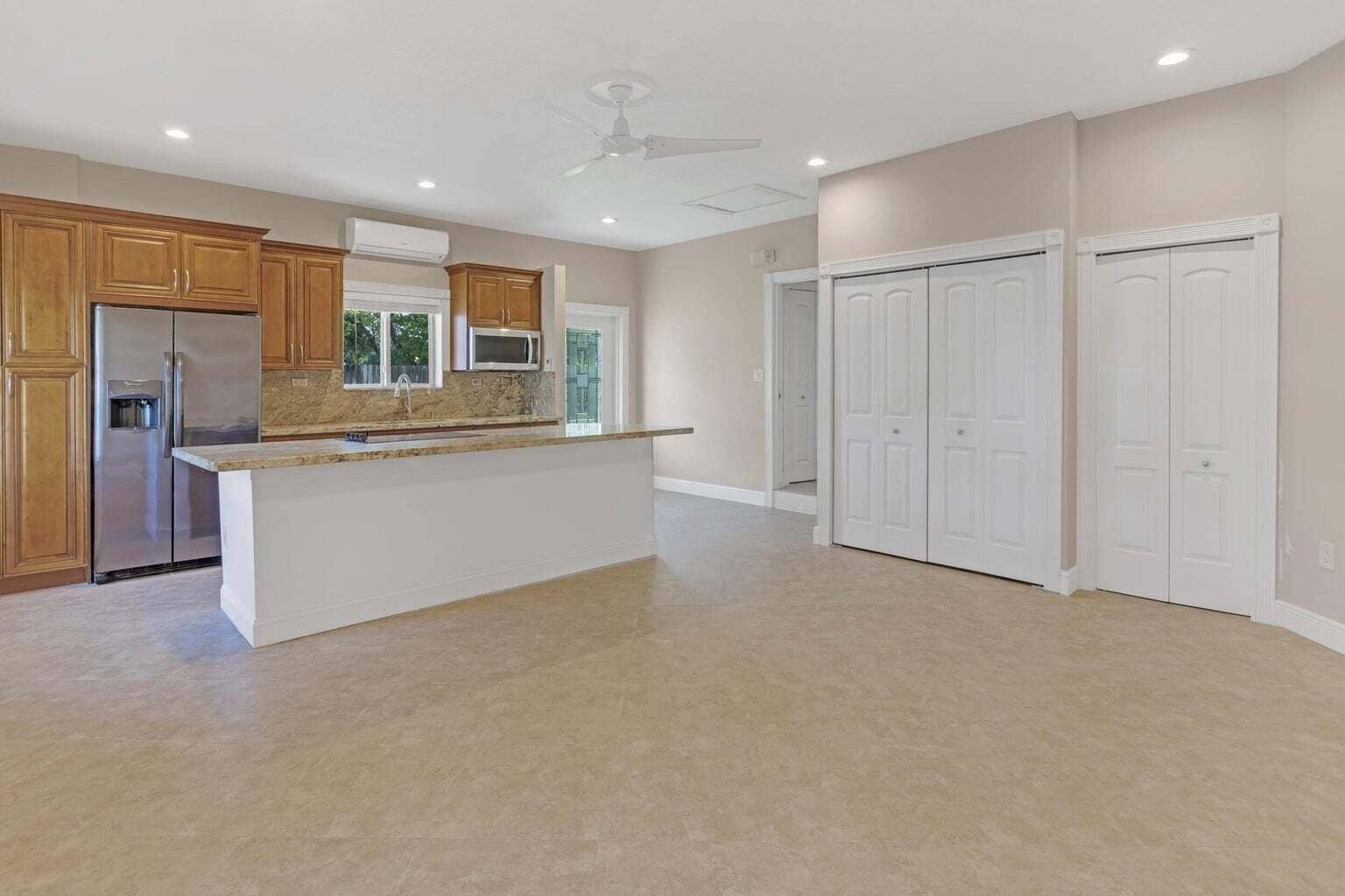 Private efficiency apartment, separate from the main house