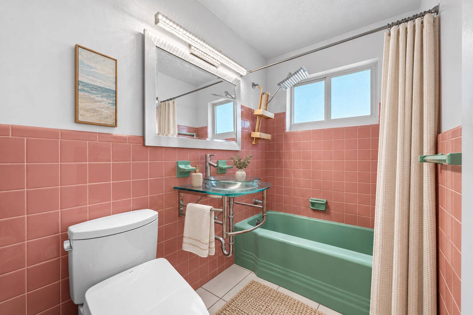 881 NE 4TH Avenue, Boca Raton, FL 33432 Virtually Staged
