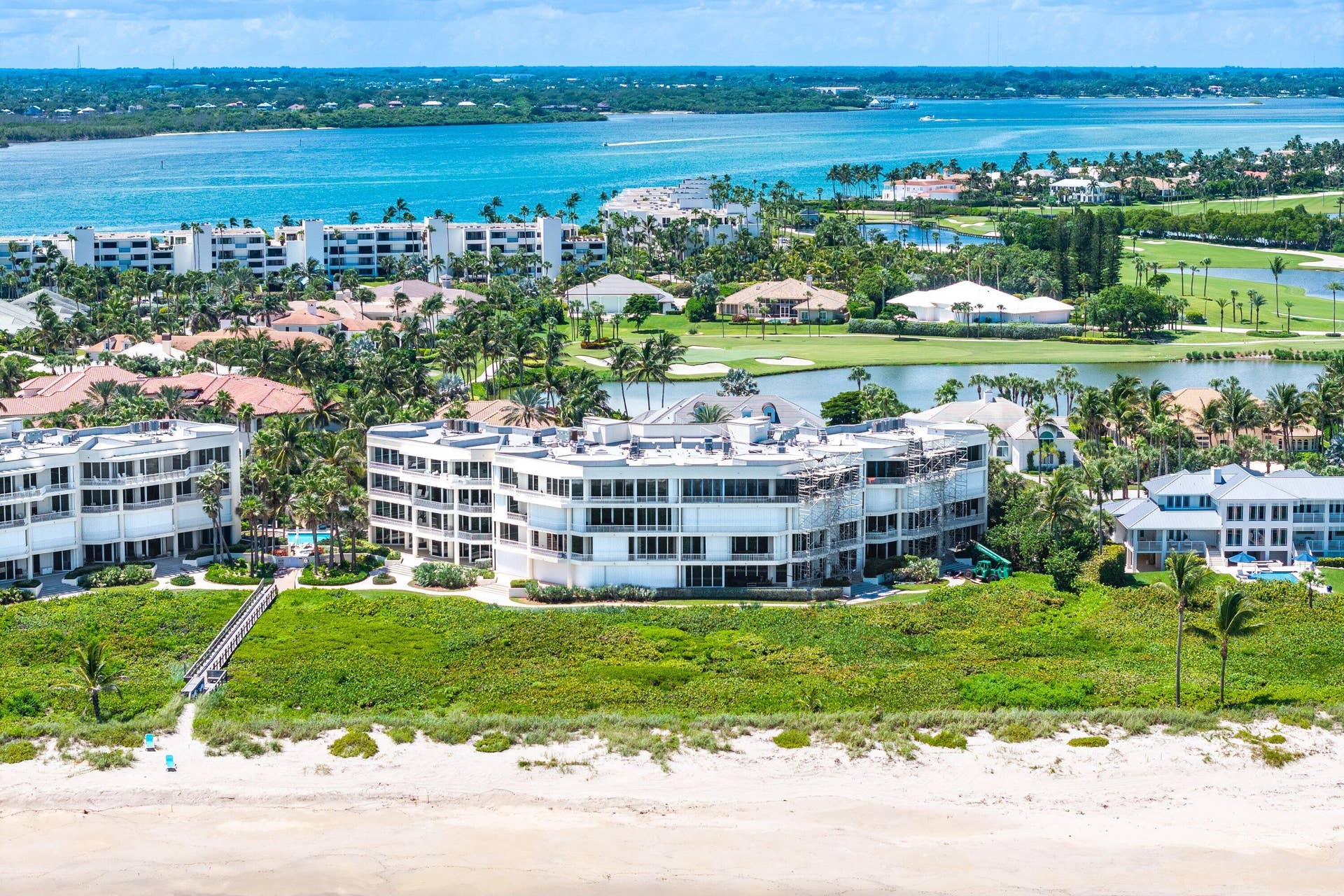 2920 SE DUNE Drive, #230, Hutchinson Island, FL 34996 007-2920SoutheastDuneDrive-Stuart-FL-349