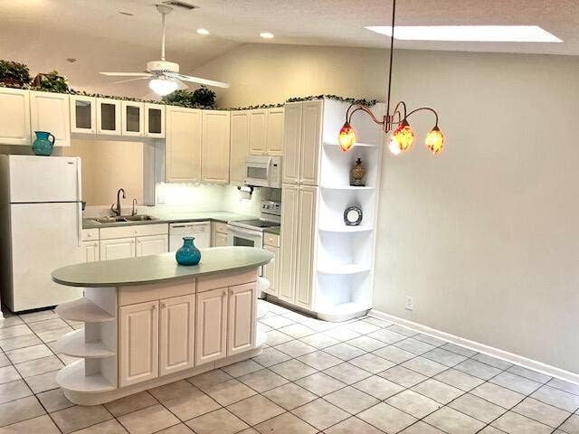 Spacious kitchen