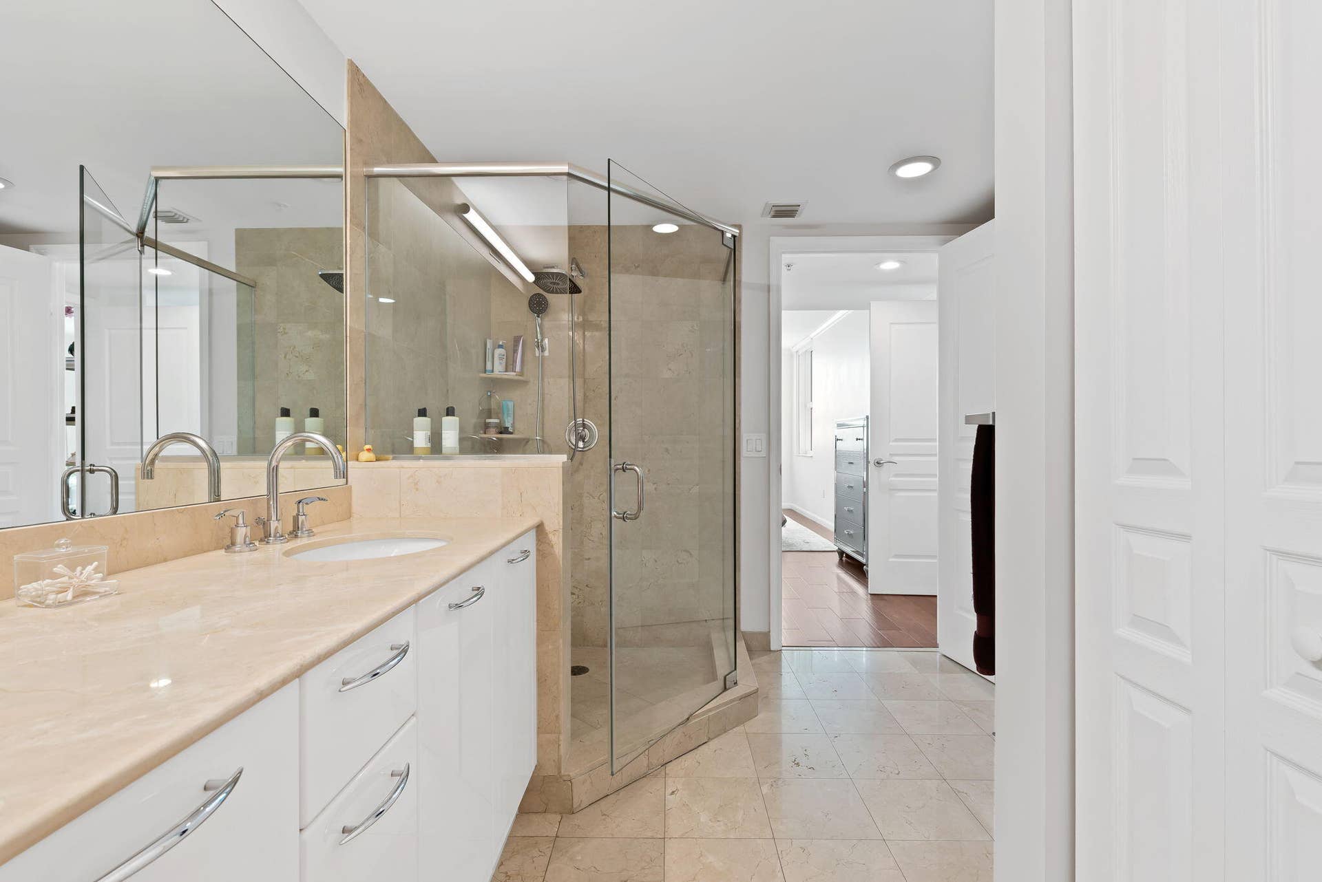 350 SE 2ND Street, #1950, Fort Lauderdale, FL 33301 6-web-or-mls-_BWP8568