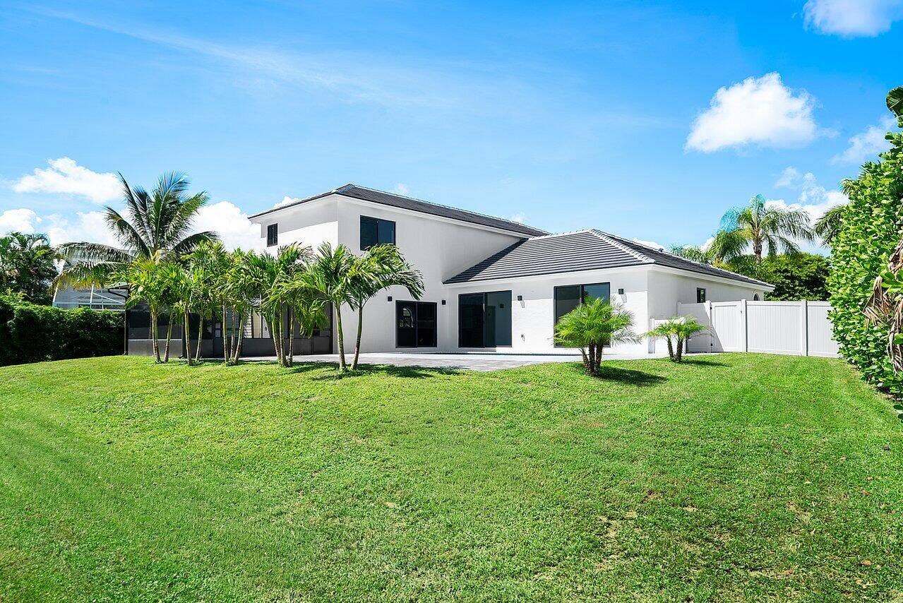 050-7548FairwayTrail-BocaRaton-FL-33487-